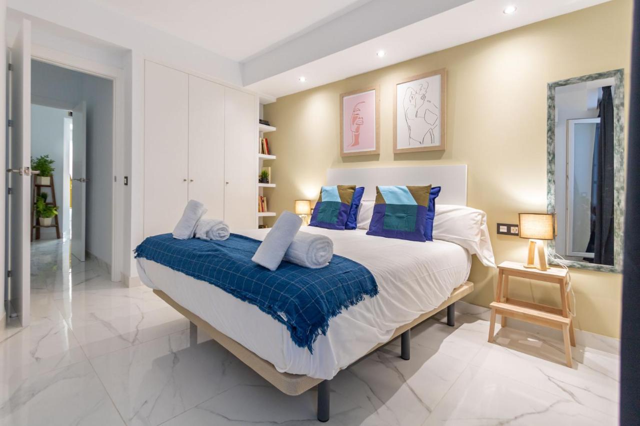 Lujan Deluxe Suites By Valcambre セビリア エクステリア 写真
